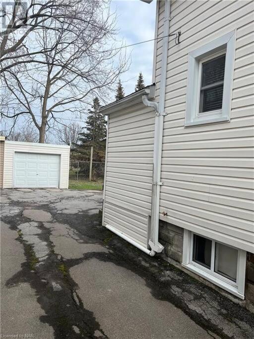 Cozy 3 Bedroom Downtown Cottage With Complimentary Breakfast Delivered Daily To The Rental Niagara-Fälle Exterior foto